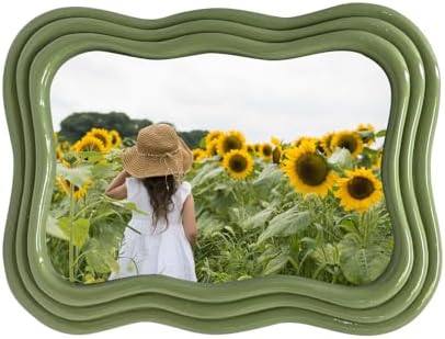 Isaac Jacobs 4x6 Green Curved Deco Frame